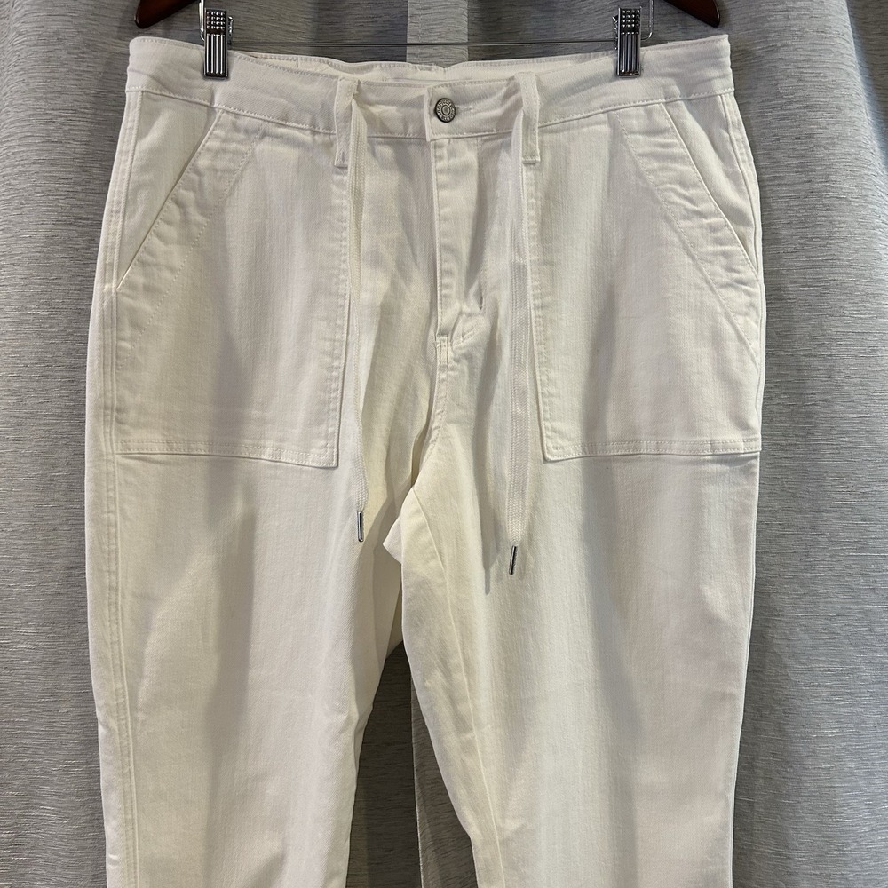 Judy Blue High Rise Jeans Women's 14W White Denim Drawstring Style - Picture 3 of 8